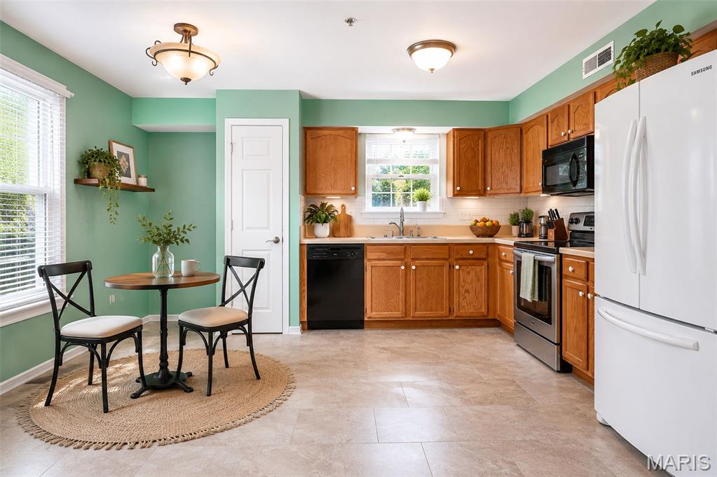 Grantwood Place Condo 4 - Residential