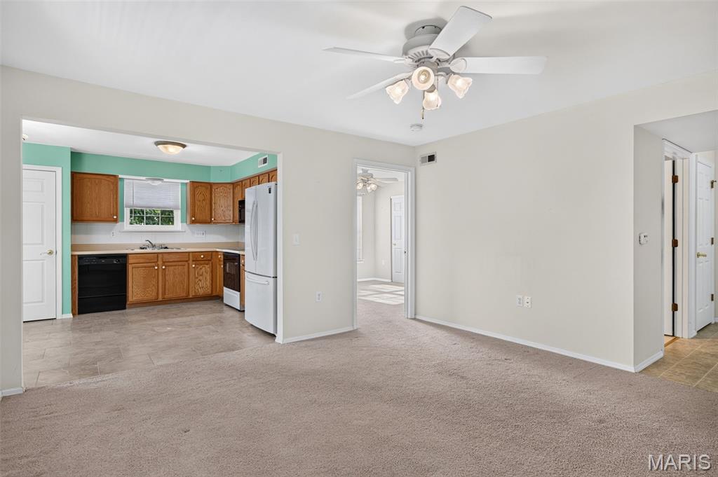 Grantwood Place Condo 4 - Residential