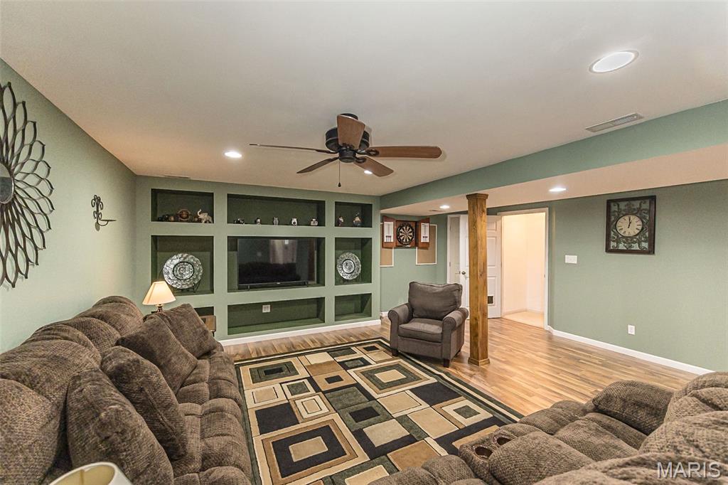 Eagles Bluff - Residential