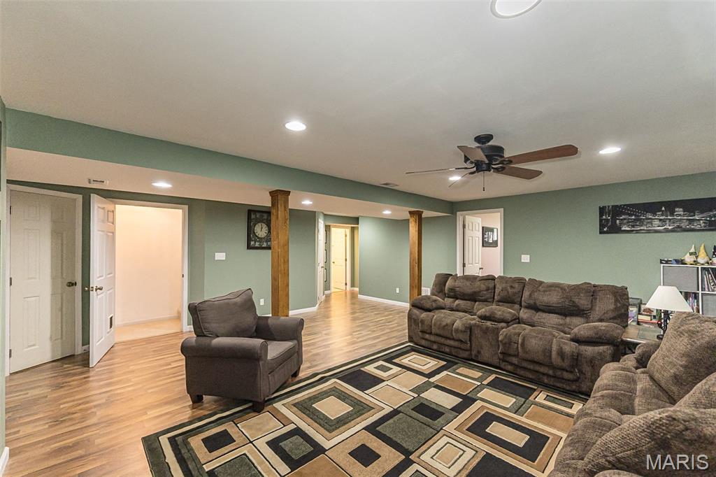 Eagles Bluff - Residential