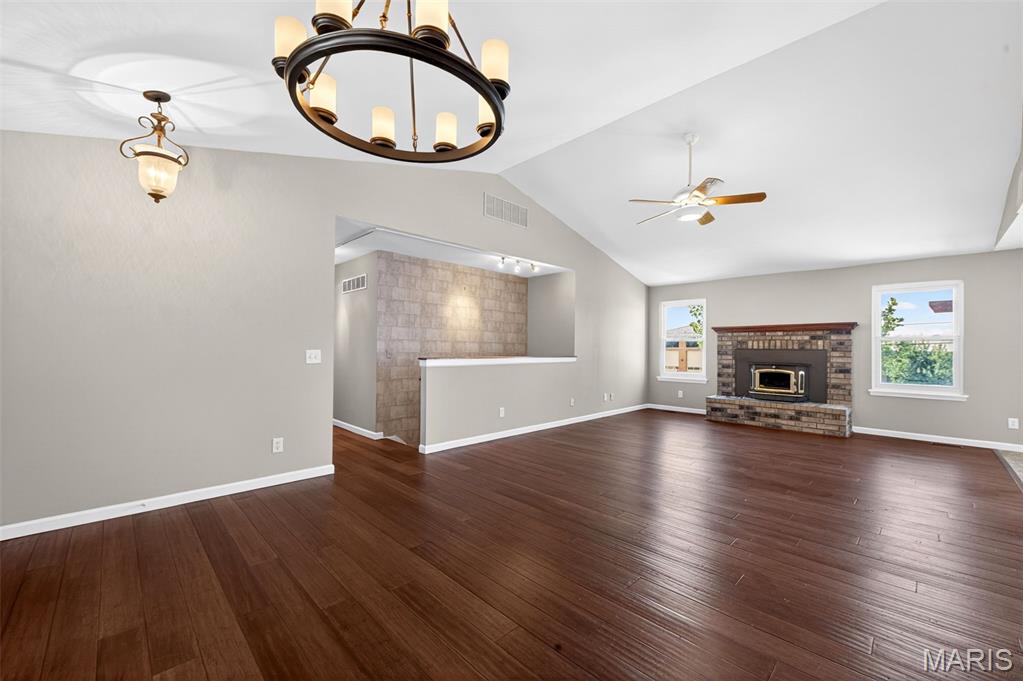 Stable Ridge Estate - Residential