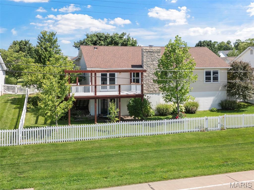 Stable Ridge Estate - Residential