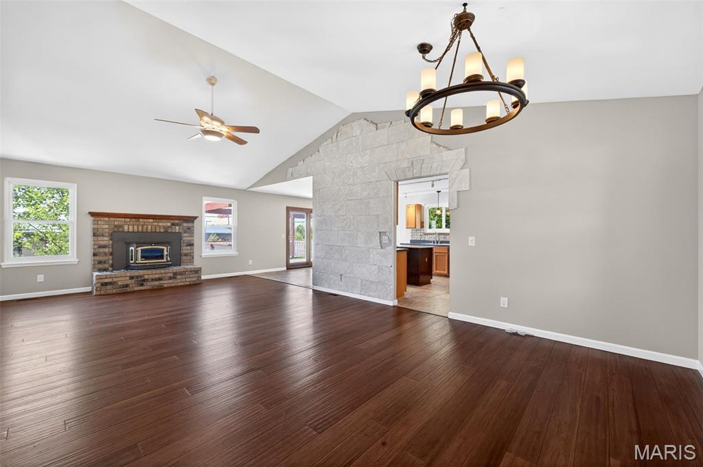 Stable Ridge Estate - Residential