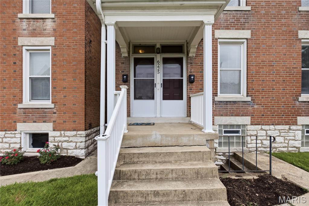 Gratiot Square - Residential Income