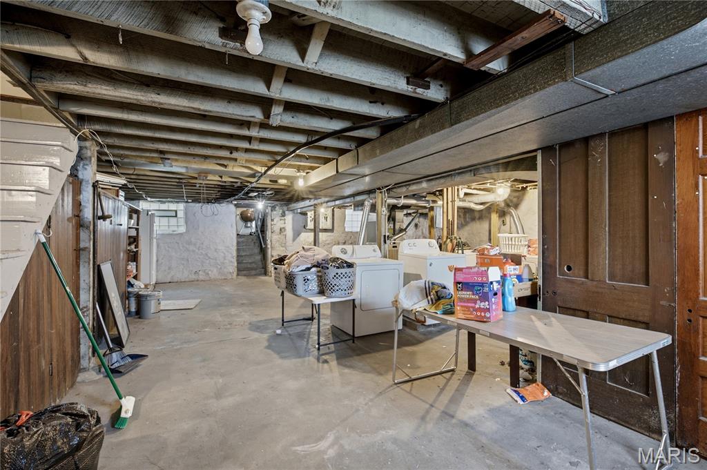 Gratiot Square - Residential Income