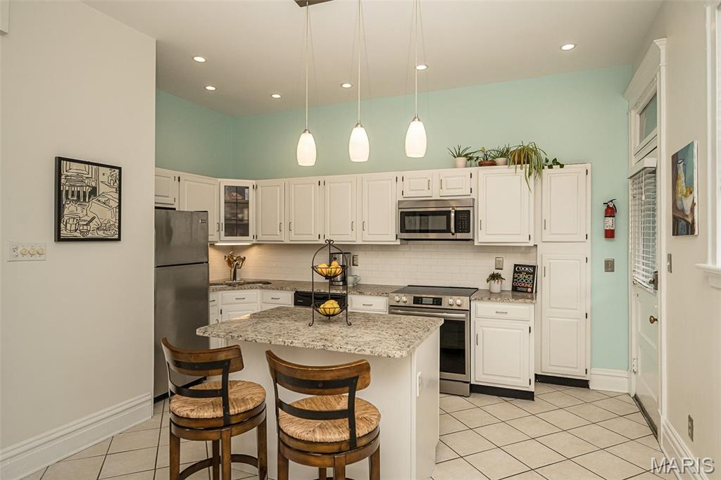 17-19 North Taylor Ave Condo - Residential