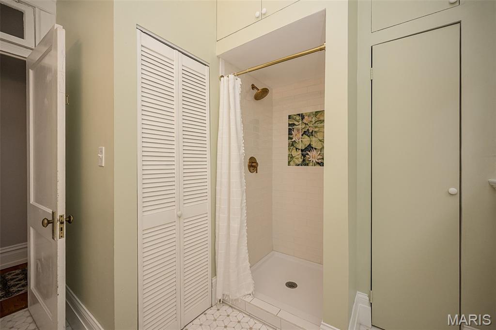 17-19 North Taylor Ave Condo - Residential