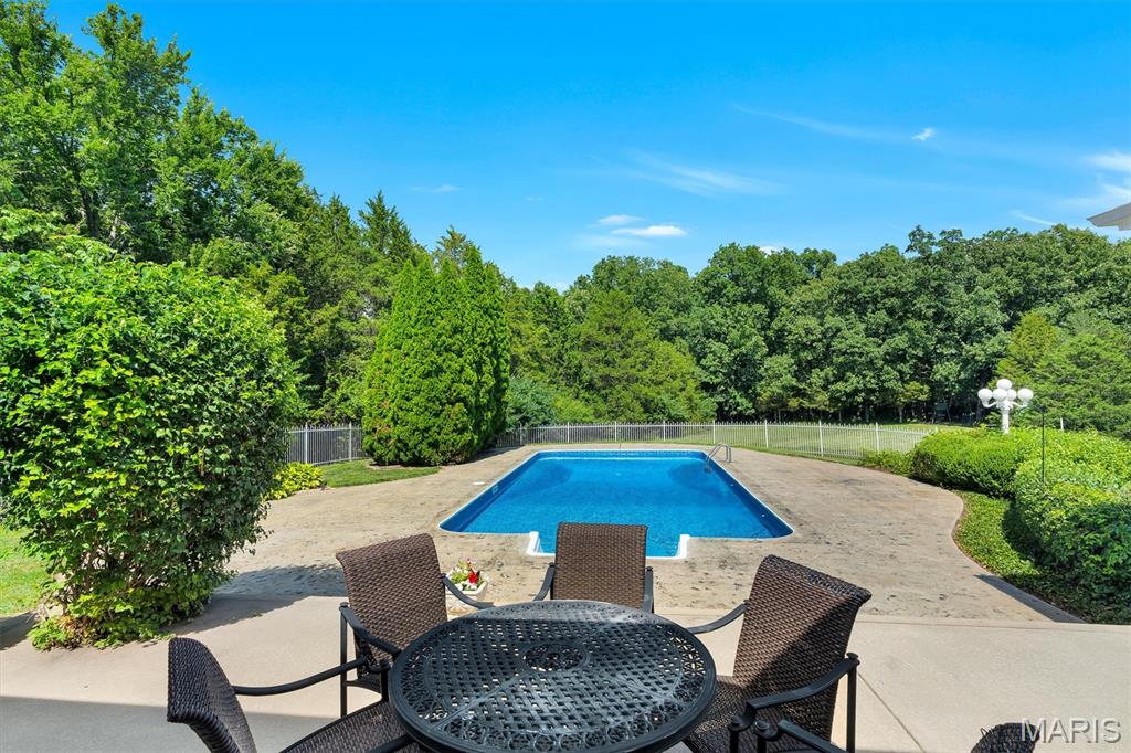 Raven Meadows - Residential