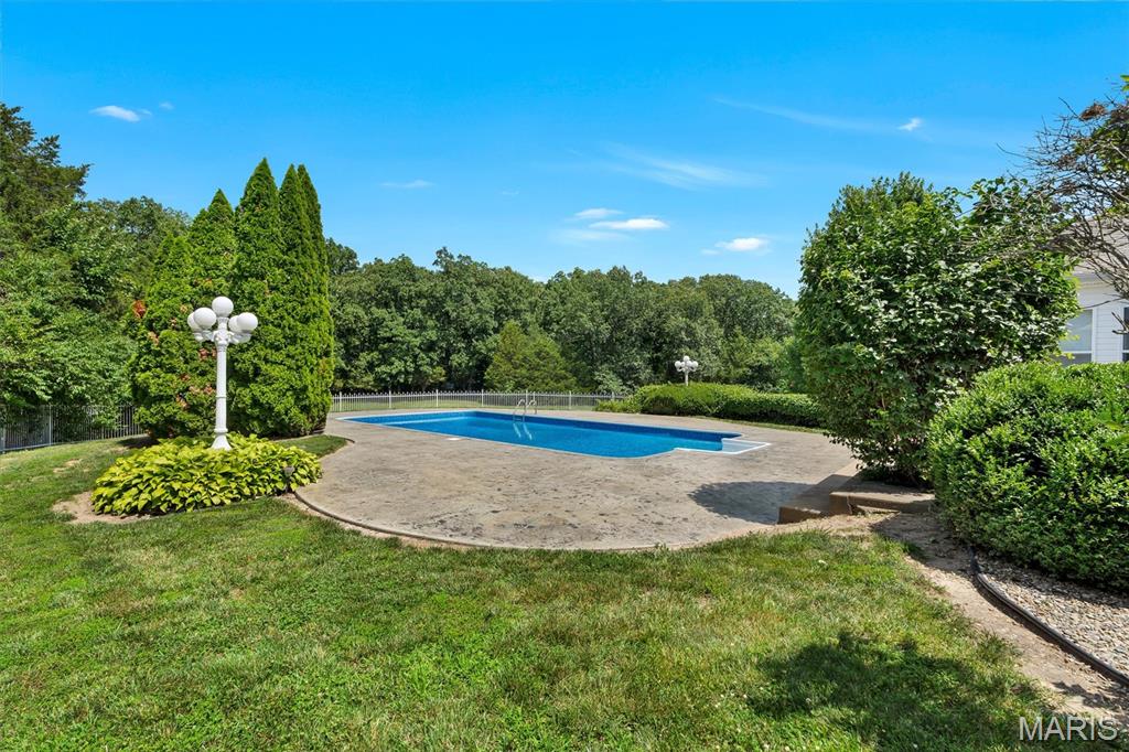 Raven Meadows - Residential