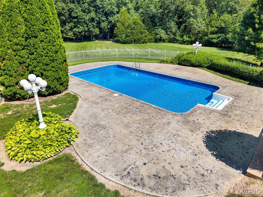 Raven Meadows - Residential