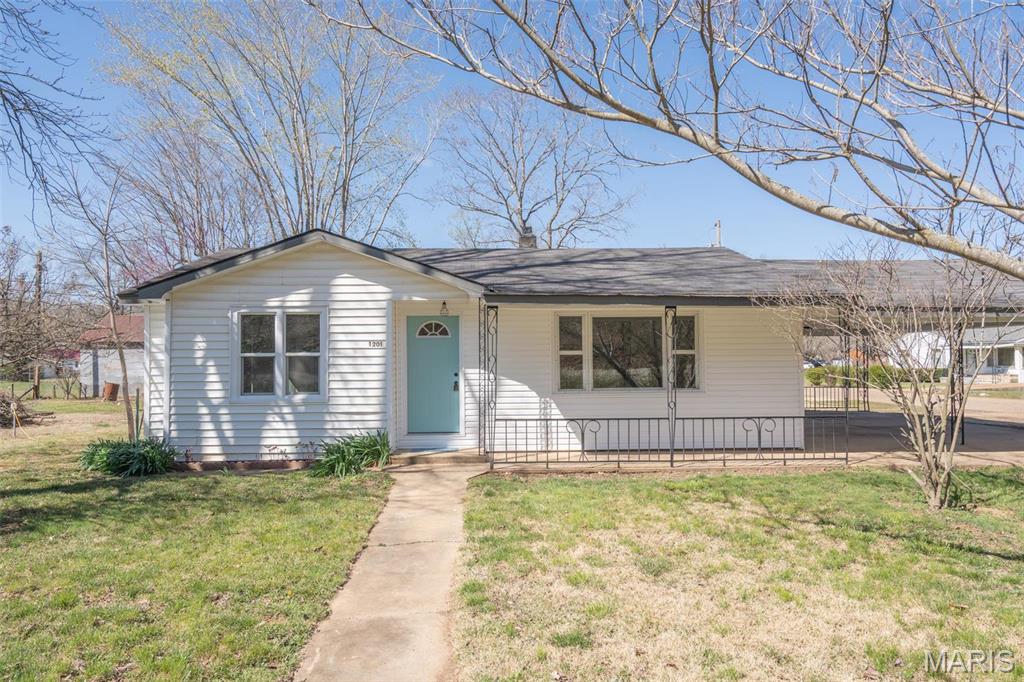 Cute and comfortable, completely remodeled home sitting on 2 city lots on Main St., close to Clearwater Lake and Black River. House has so much to offer! Spacious open living room, kitchen and dining room, 3-bedrooms, 2 full baths, large mudroom and utility room combo. House has new wiring, plumbing, flooring, windows, paint, appliances, light fixtures and kitchen cabinets. Move right in and start living in this ready to go home. Attached double carport with off street parking. Back yard perfect for entertaining.