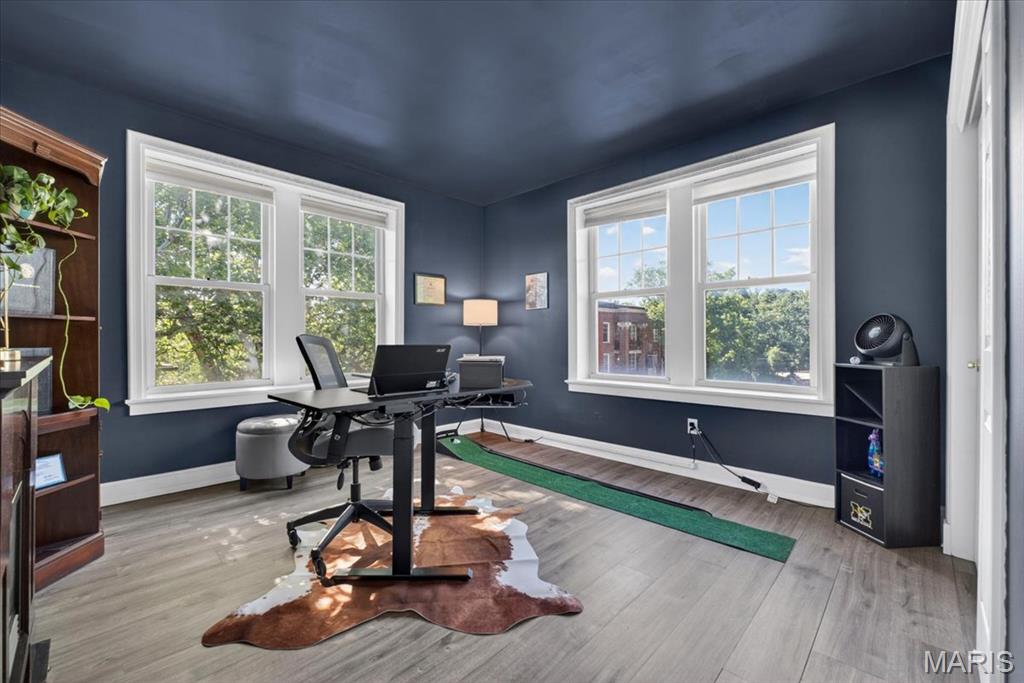 Shenandoah Condominium - Residential