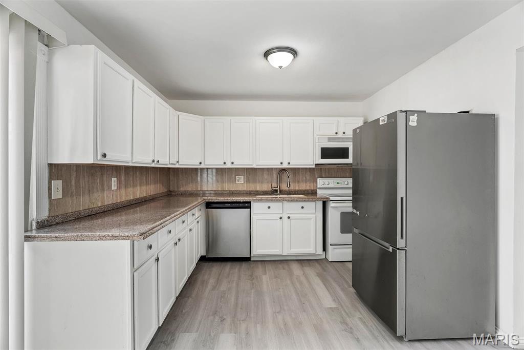 Carondelet Commons South Of River Des - Residential