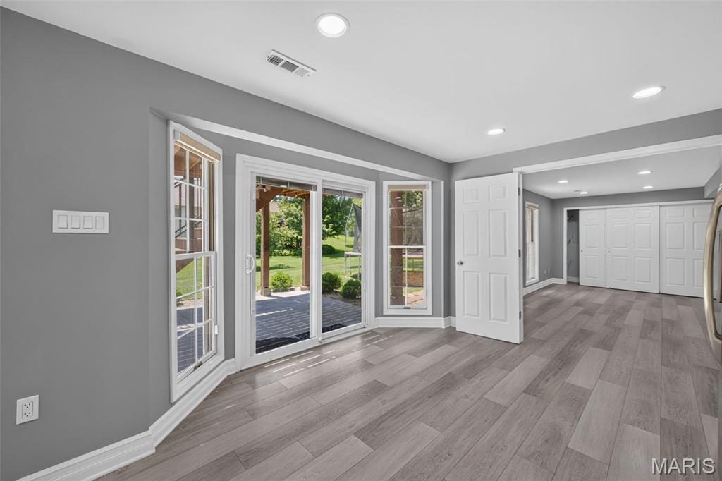 Christopher Winds - Residential