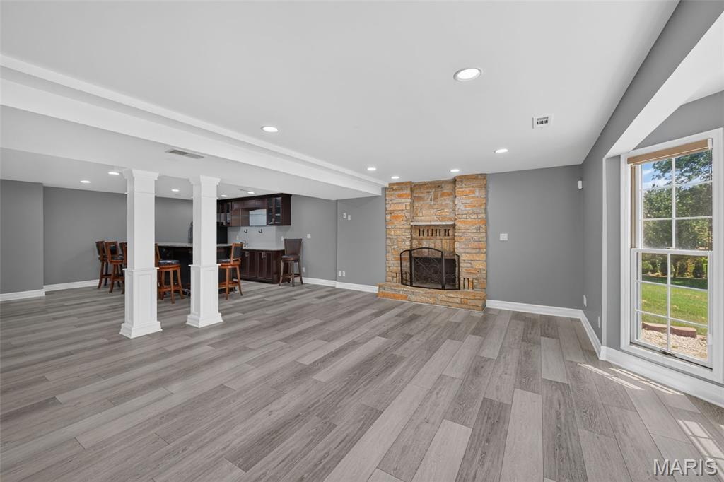 Christopher Winds - Residential