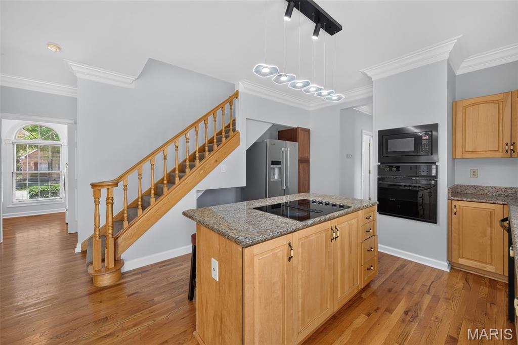 Christopher Winds - Residential