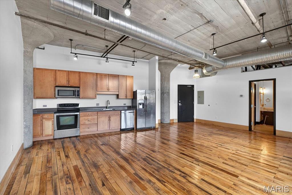 Adler Frame Lofts Amd - Residential