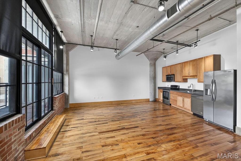 Adler Frame Lofts Amd - Residential