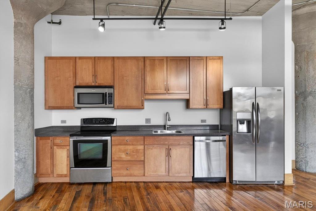 Adler Frame Lofts Amd - Residential