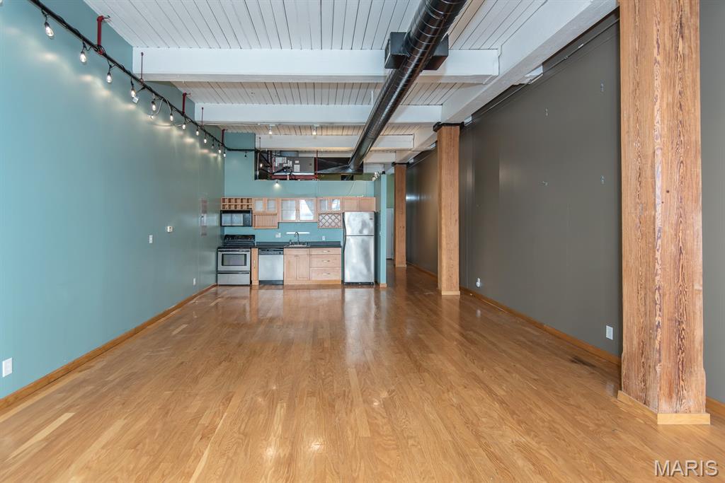 Lindell St Add - Residential