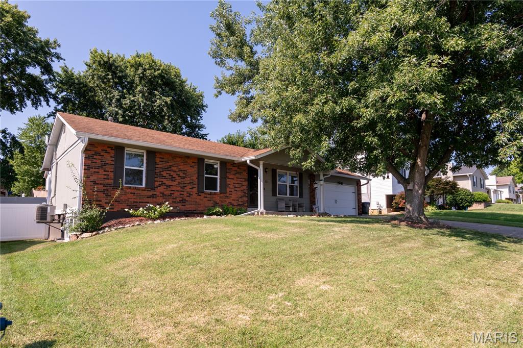 CRESCENT HILLS - Residential