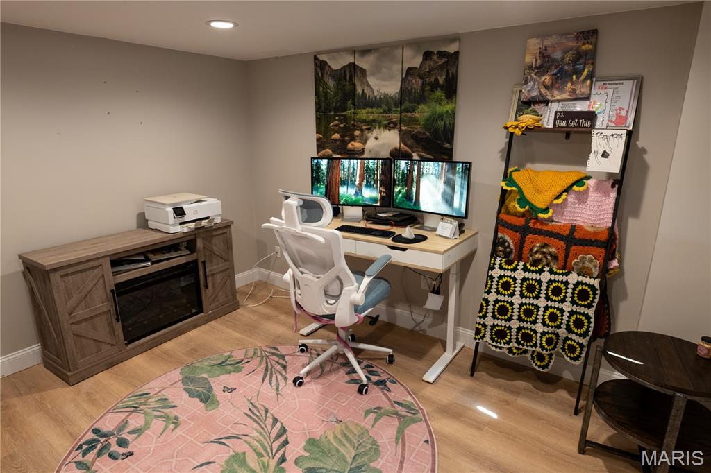 CRESCENT HILLS - Residential