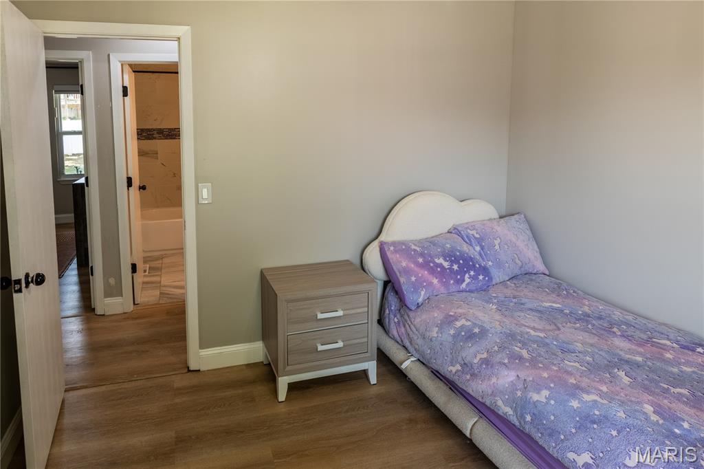 CRESCENT HILLS - Residential