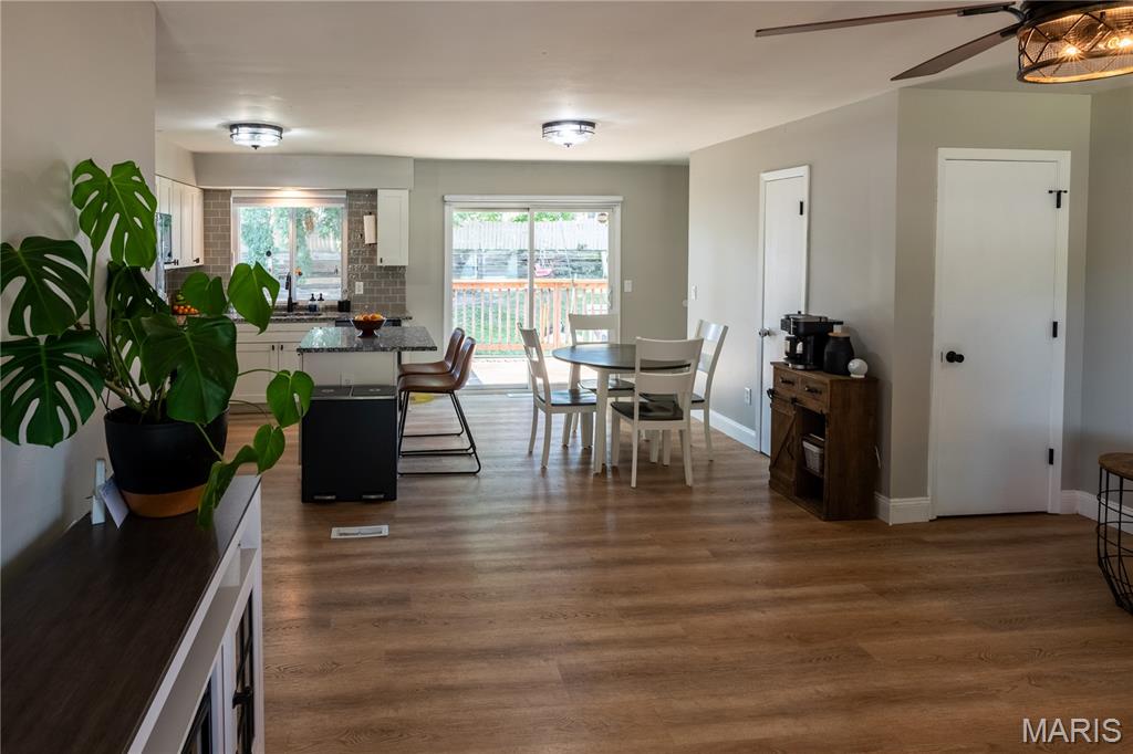 CRESCENT HILLS - Residential