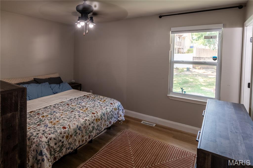 CRESCENT HILLS - Residential