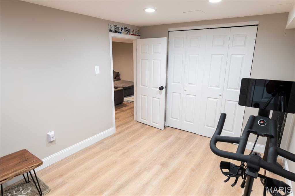 CRESCENT HILLS - Residential