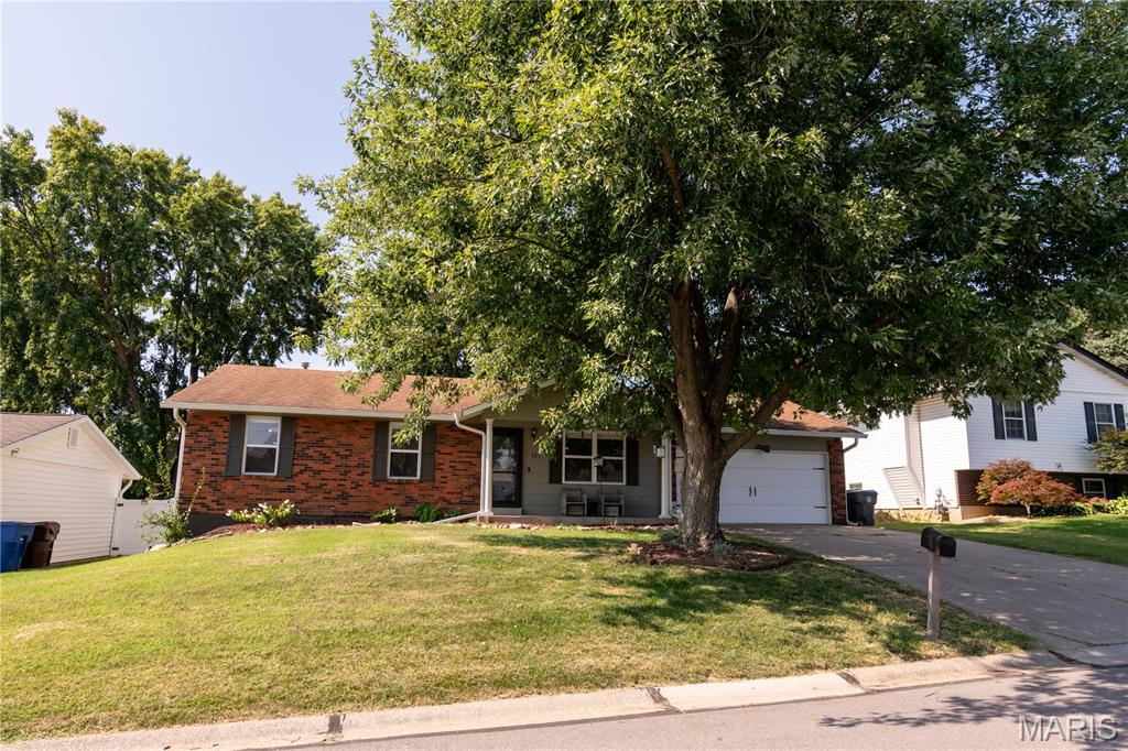 CRESCENT HILLS - Residential
