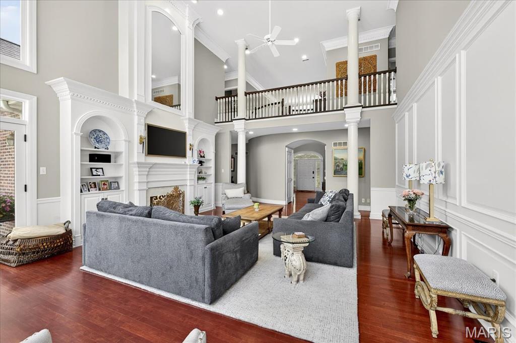 High Meadow Road - Residential