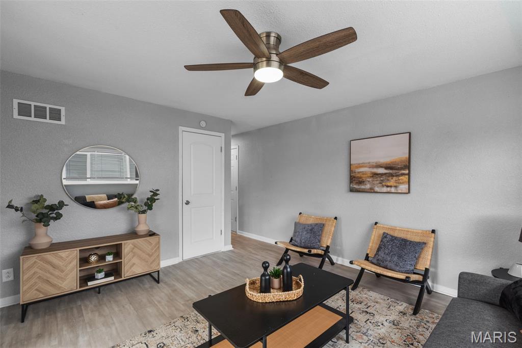 Townsend/West Cabanne Place - Residential