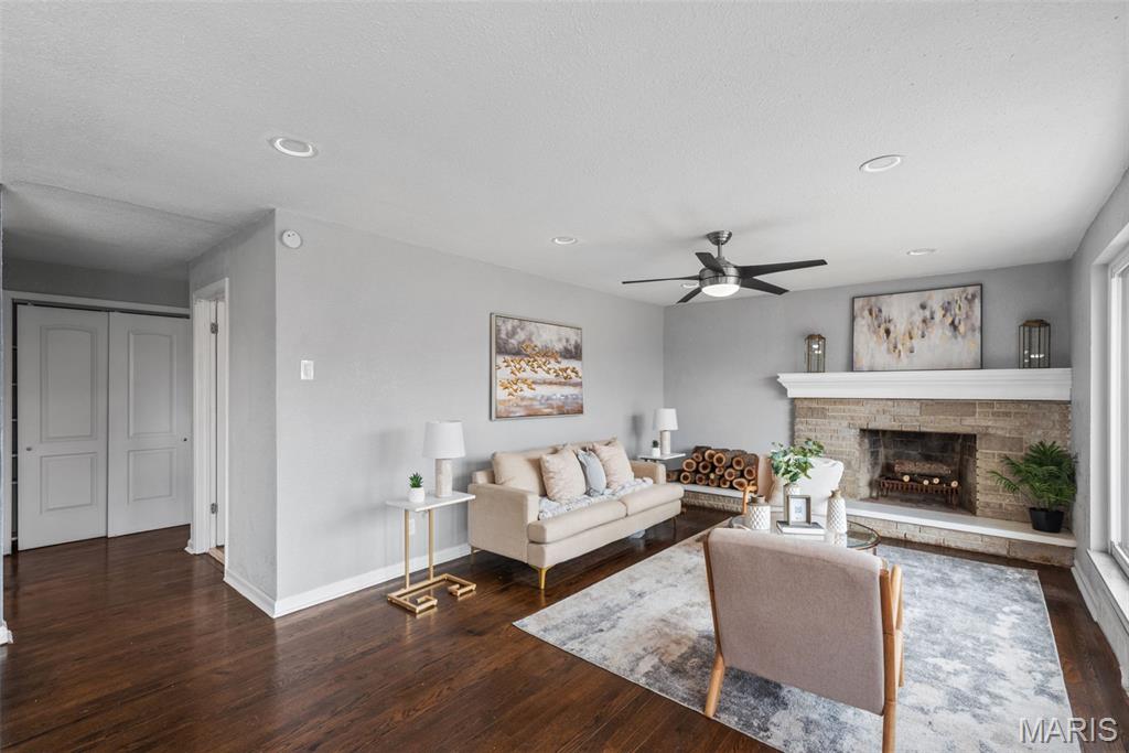 Townsend/West Cabanne Place - Residential