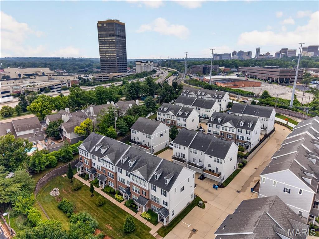 Central Park Townes Amd - Residential Lease