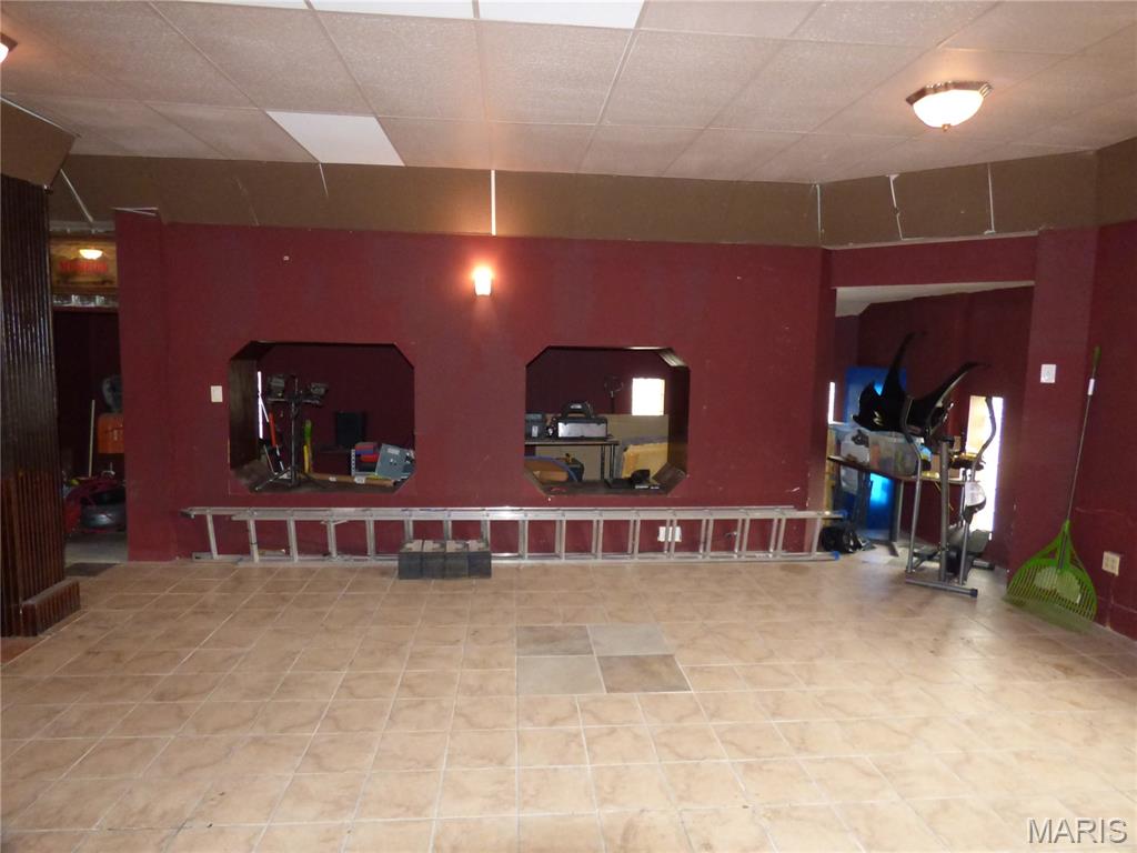 Prairie Des Noyes Add - Commercial Sale
