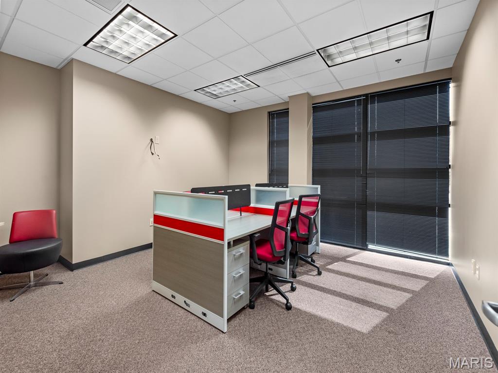 Jacobs Add To Hutchinsons - Commercial Lease