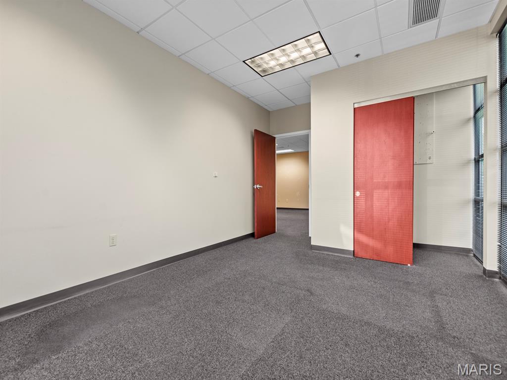 Jacobs Add To Hutchinsons - Commercial Lease