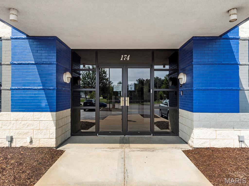 Jacobs Add To Hutchinsons - Commercial Lease