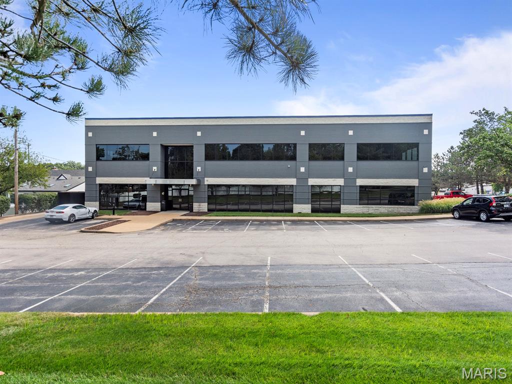Jacobs Add To Hutchinsons - Commercial Lease