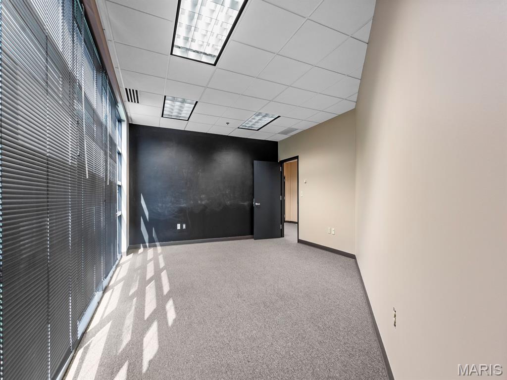 Jacobs Add To Hutchinsons - Commercial Lease