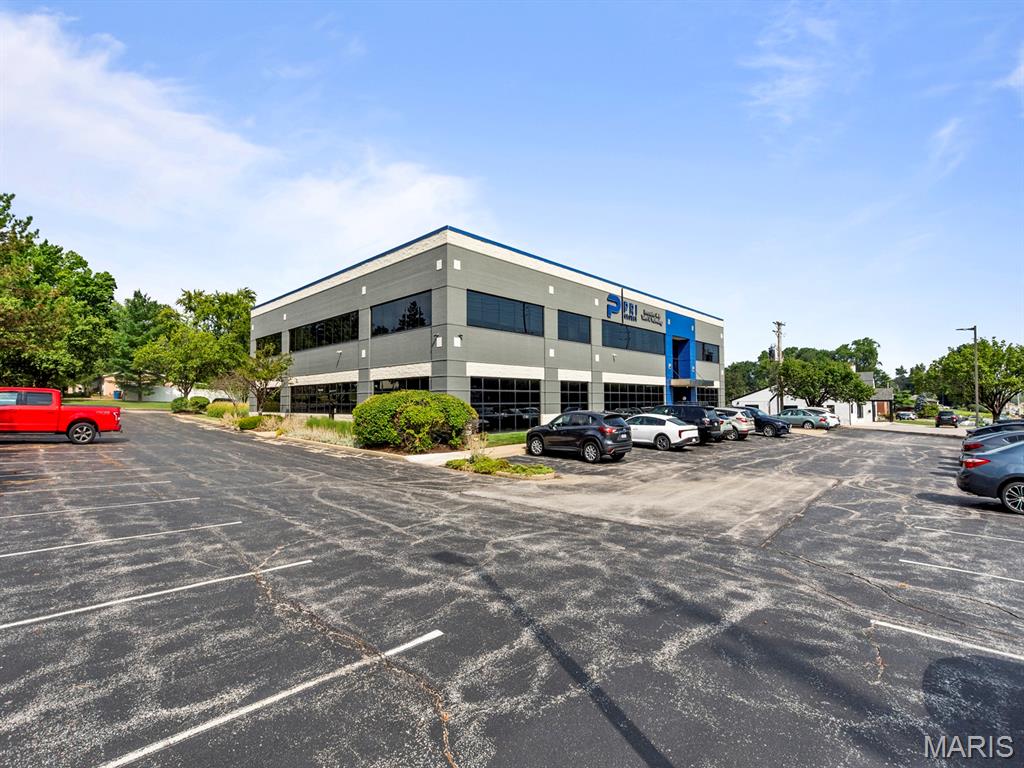 Jacobs Add To Hutchinsons - Commercial Lease