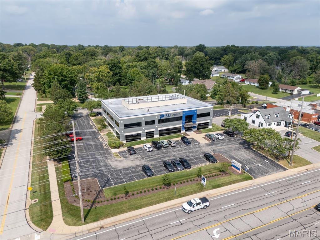 Jacobs Add To Hutchinsons - Commercial Lease