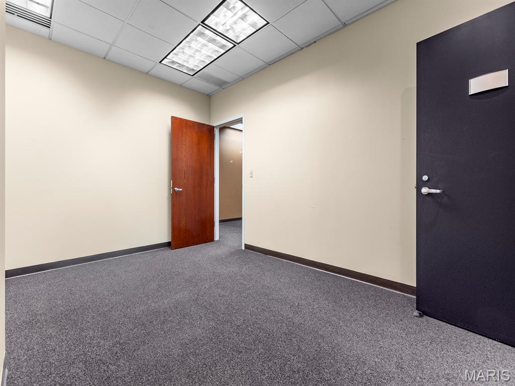 Jacobs Add To Hutchinsons - Commercial Lease