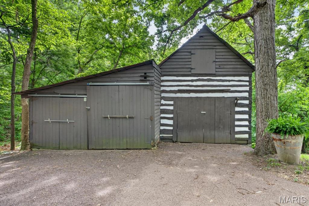 Caulks Creek Ridge Lts 1 & 2 & Sur 124 - Residential