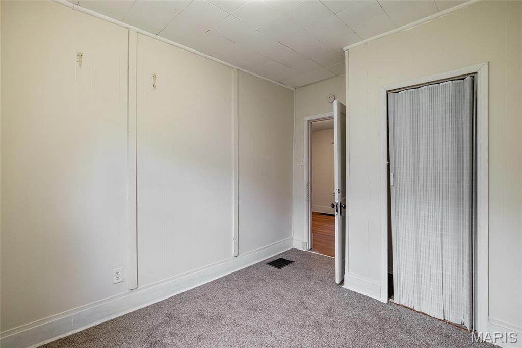 West Lawn - Residential