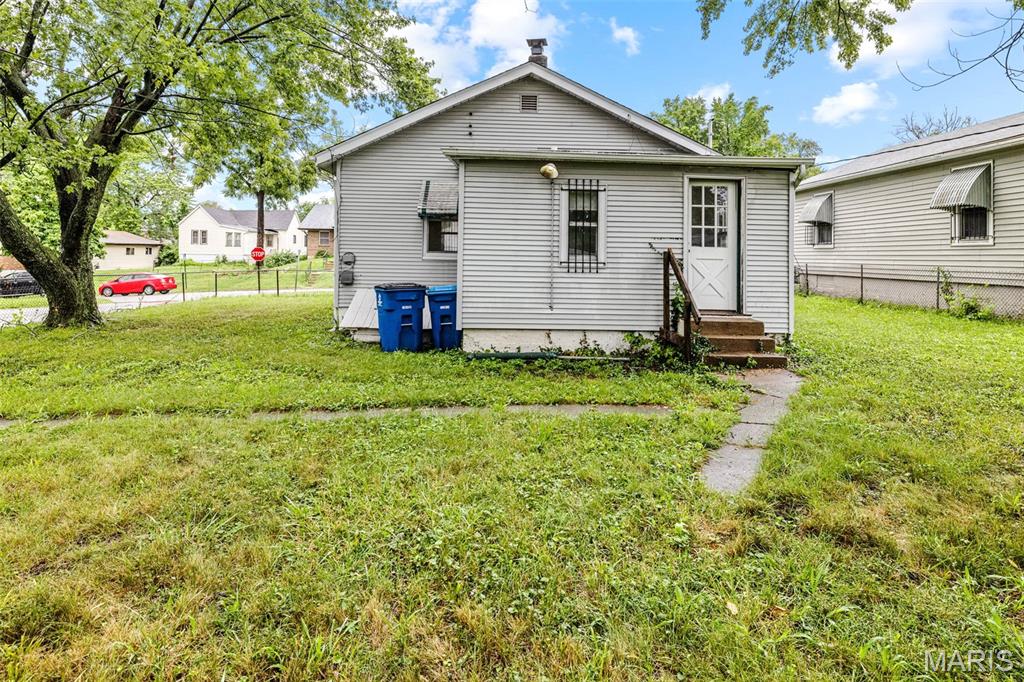 West Lawn - Residential