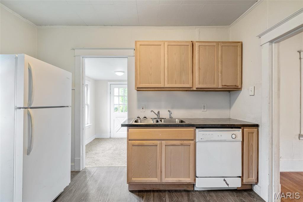 West Lawn - Residential