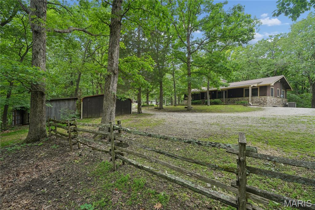 County Line Rd - Residential