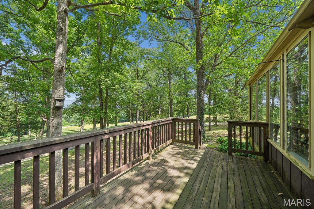 County Line Rd - Residential